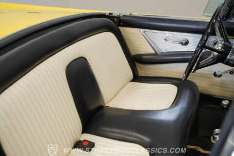 1956 Ford Thunderbird