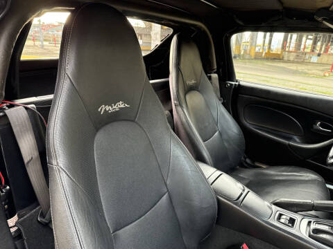 2002 Mazda MX-5 Miata SE