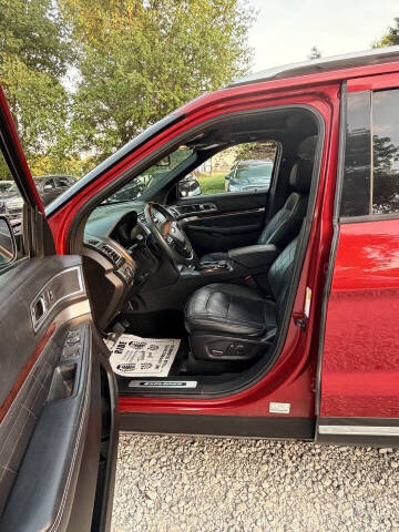 2017 Ford Explorer Platinum