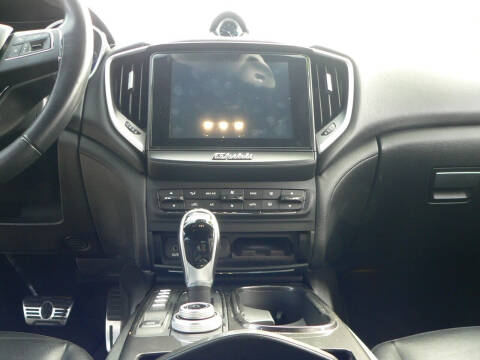 2017 Maserati Ghibli S