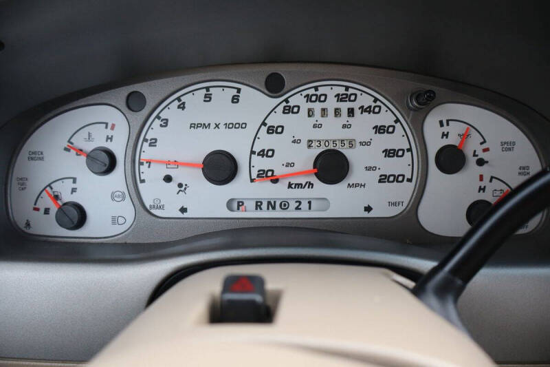 2003 Ford Explorer Sport Trac XLS