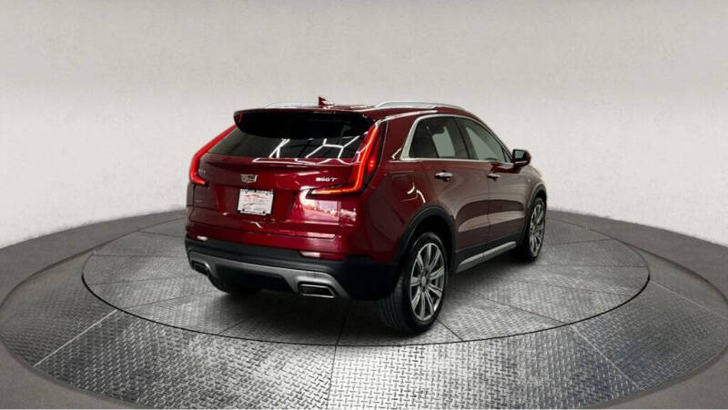 2020 Cadillac XT4 Premium Luxury