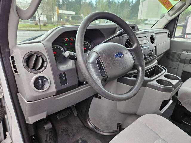2011 Ford E-150
