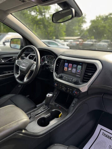 2017 GMC Acadia SLT-1