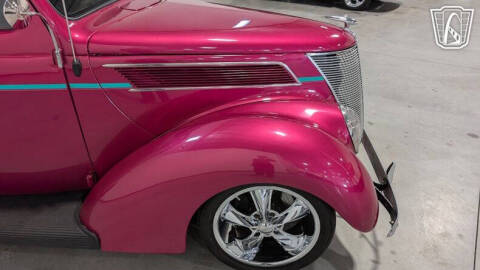 1937 Ford Tudor