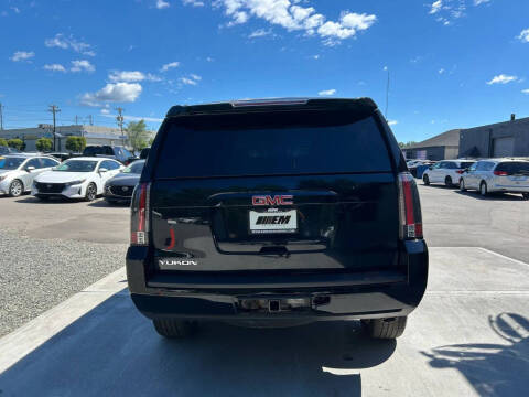 2017 GMC Yukon SLT