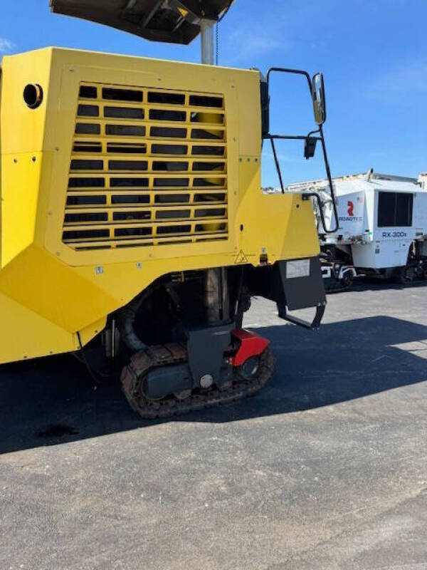 2015 BOMAG BM1200/35 TRACKED COLD PLANNER