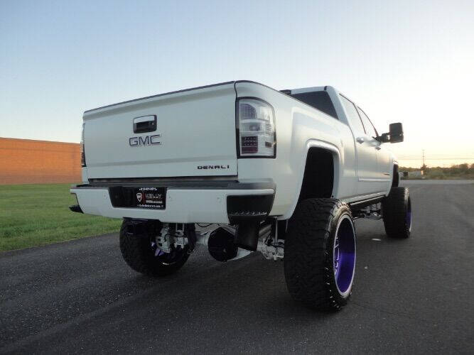 2015 GMC Sierra 2500HD Denali