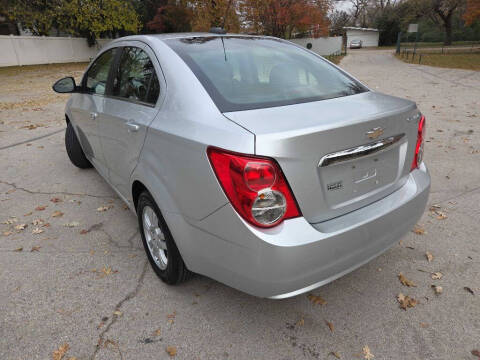 2016 Chevrolet Sonic LT Auto