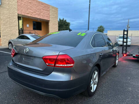2012 Volkswagen Passat SE PZEV