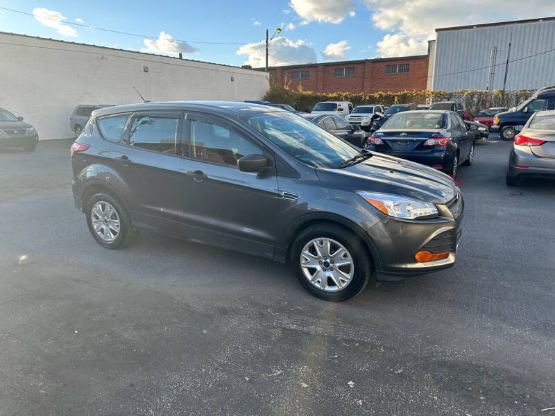 2016 Ford Escape S photo 24