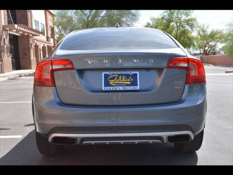 2016 Volvo S60 Cross Country T5 Platinum