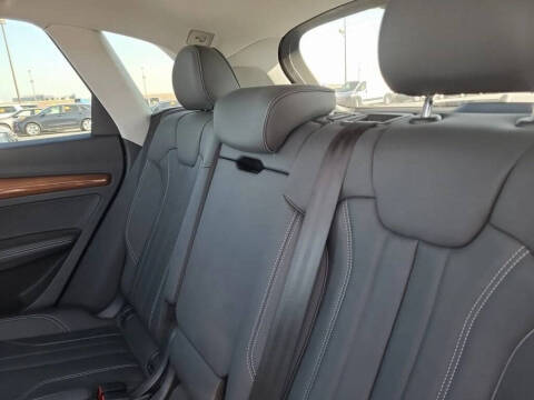 2022 Audi Q5 e quattro S line Prem Pl 55 TFSI