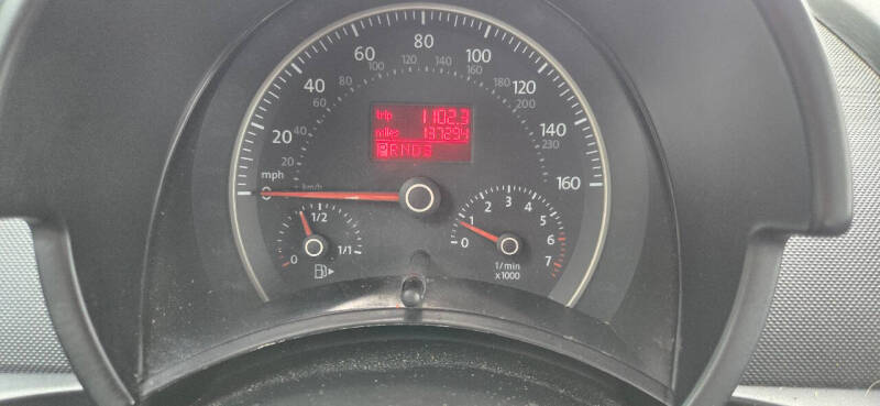 2010 Volkswagen New Beetle