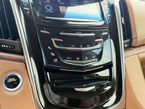 2016 Cadillac Escalade Platinum