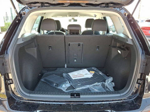 2025 Volkswagen Taos S