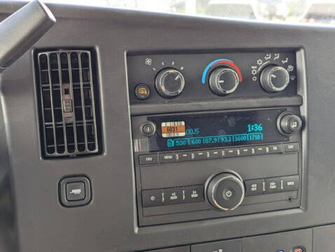 2025 Chevrolet Express 2500