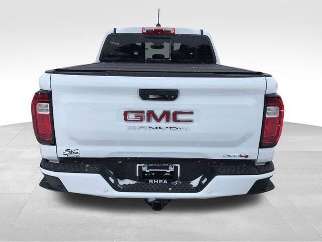 2023 GMC Canyon AT4