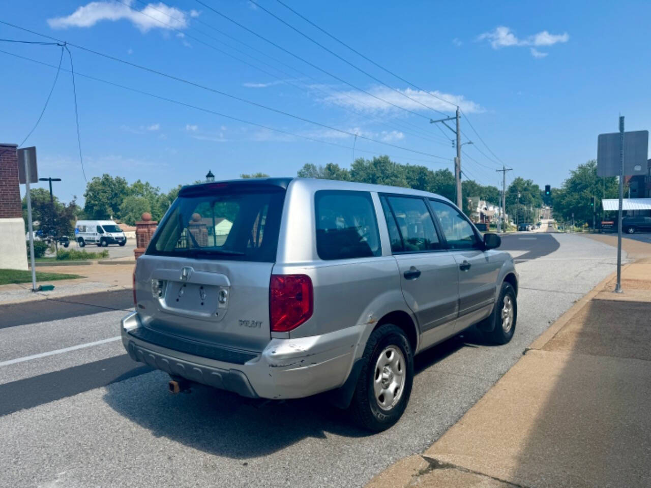 2005 Honda Pilot for sale at Kay Motors LLC. in Saint Louis, MO