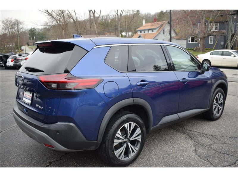 2021 Nissan Rogue SV