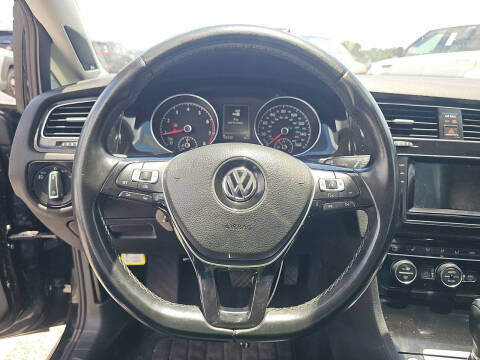 2015 Volkswagen Golf TSI S