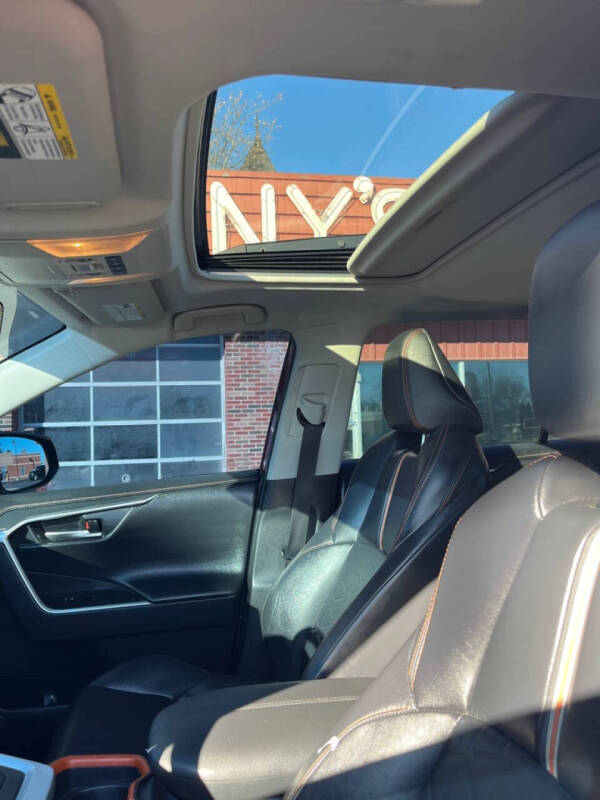 2019 Toyota RAV4 Adventure