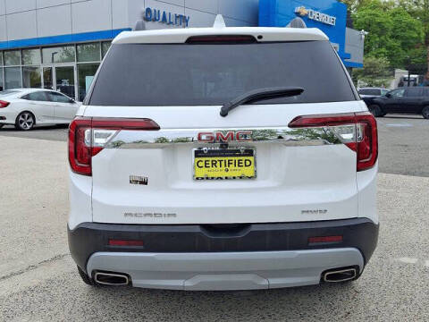 2023 GMC Acadia SLE