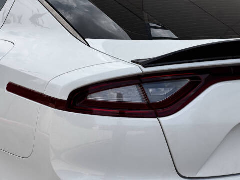 2020 Kia Stinger GT1