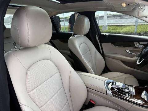 2016 Mercedes-Benz C-Class