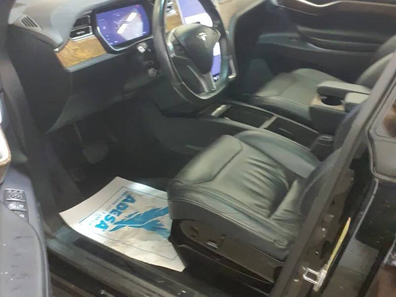 2016 Tesla Model X 90D