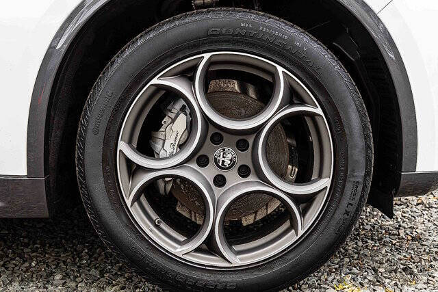 2022 Alfa Romeo Stelvio Ti