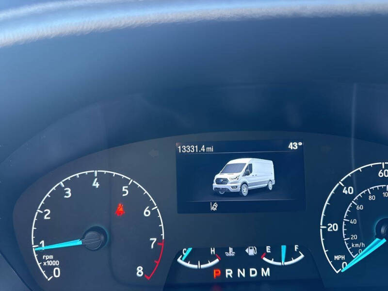 2025 Ford Transit 250