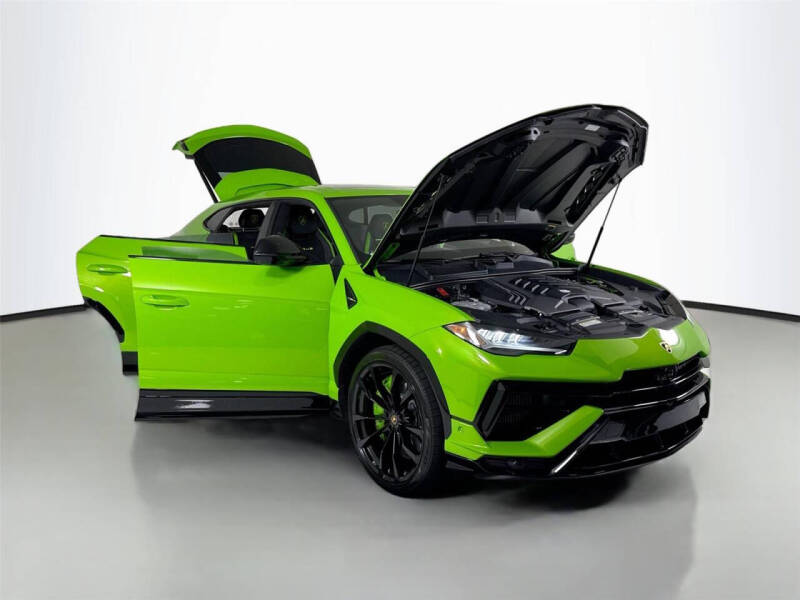 2024 Lamborghini Urus S