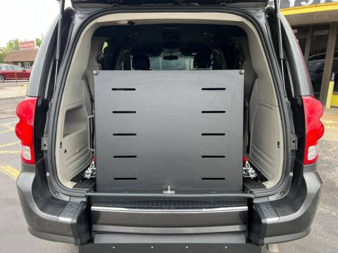2017 Dodge Grand Caravan SE