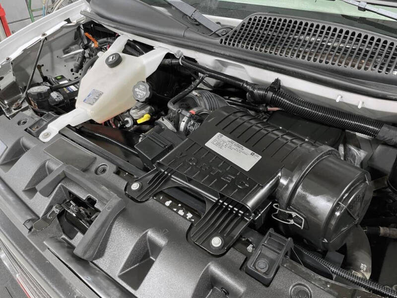 2017 GMC Savana 3500