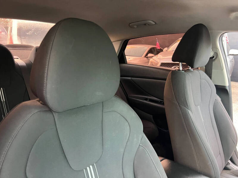 2021 Hyundai Elantra