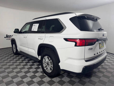 2025 Toyota Sequoia SR5
