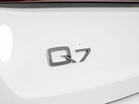 2023 Audi Q7 quattro Premium Plus 55 TFSI