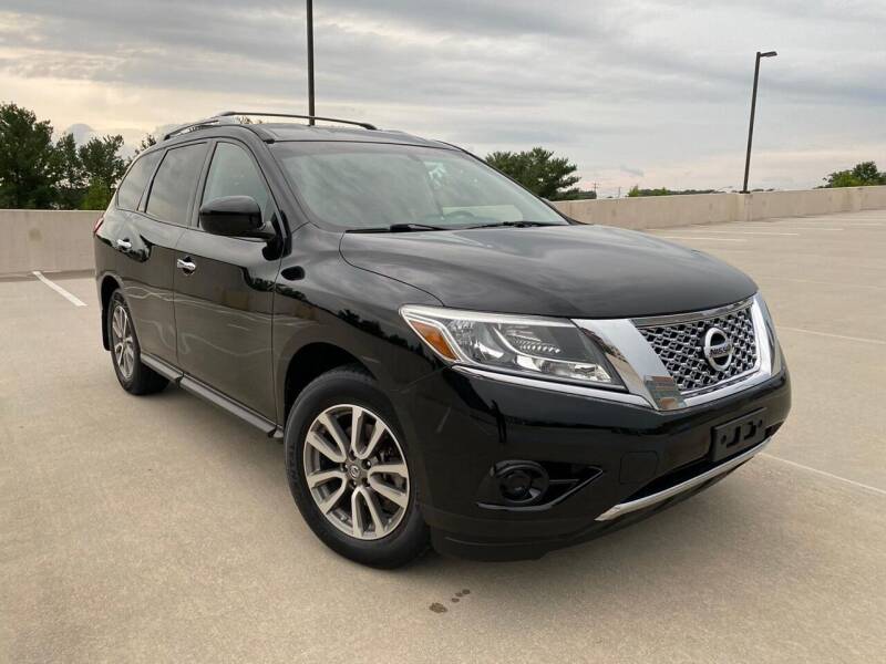 2014 Nissan Pathfinder for sale at Car Match in Temple Hills MD