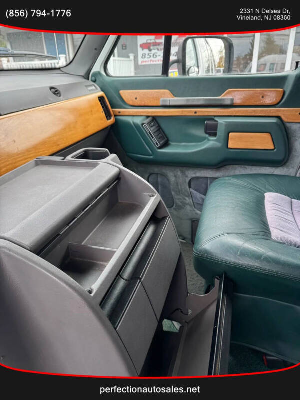 1997 Dodge Ram Van 2500