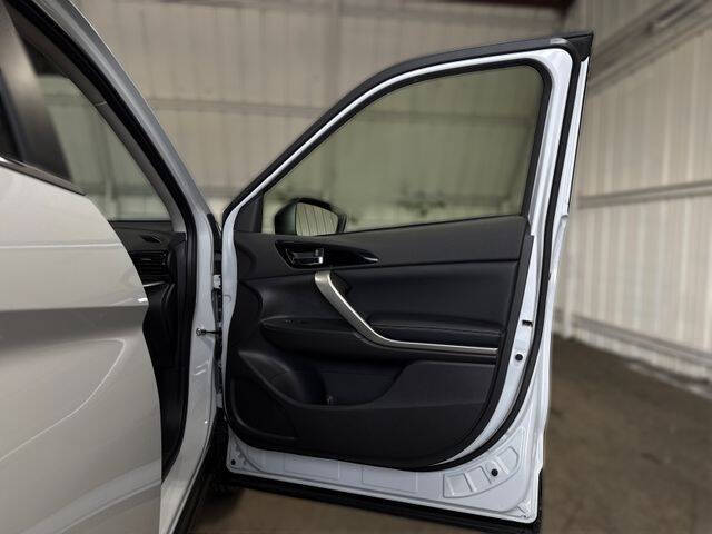 2026 Mitsubishi Eclipse Cross SE
