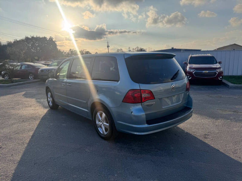 2009 Volkswagen Routan