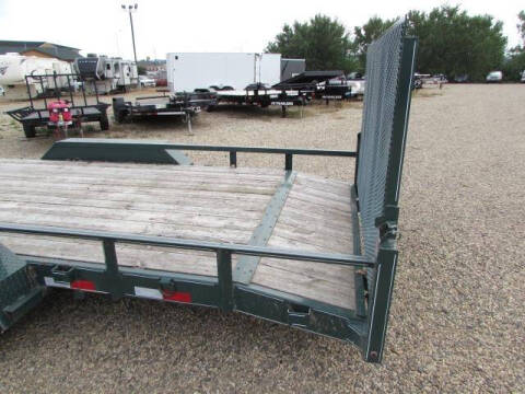 2022 H & W TRAI 22 FT COMB