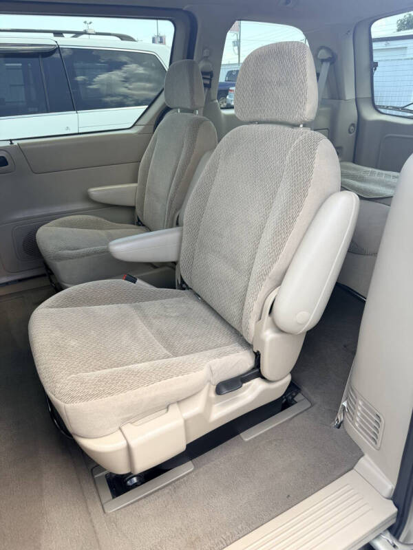 2002 Ford Windstar SE