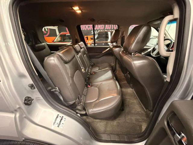 2011 Nissan Pathfinder Silver Edition