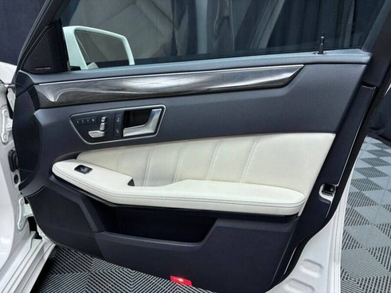 2014 Mercedes-Benz E-Class