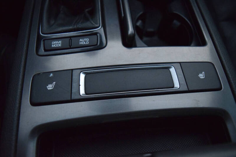 2017 Genesis G80 3.8