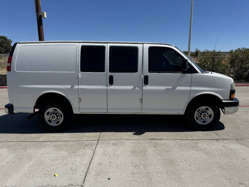 2014 GMC Savana 2500