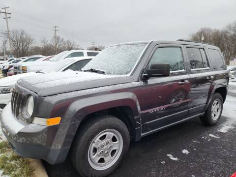 2016 Jeep Patriot for sale at COLONIAL AUTO SALES in North Lima OH