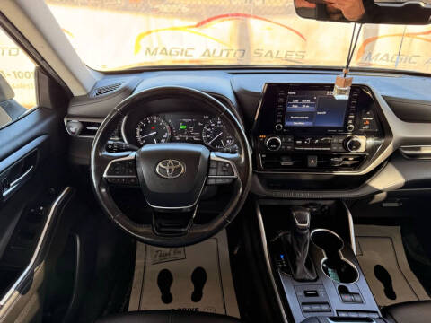 2021 Toyota Highlander XLE